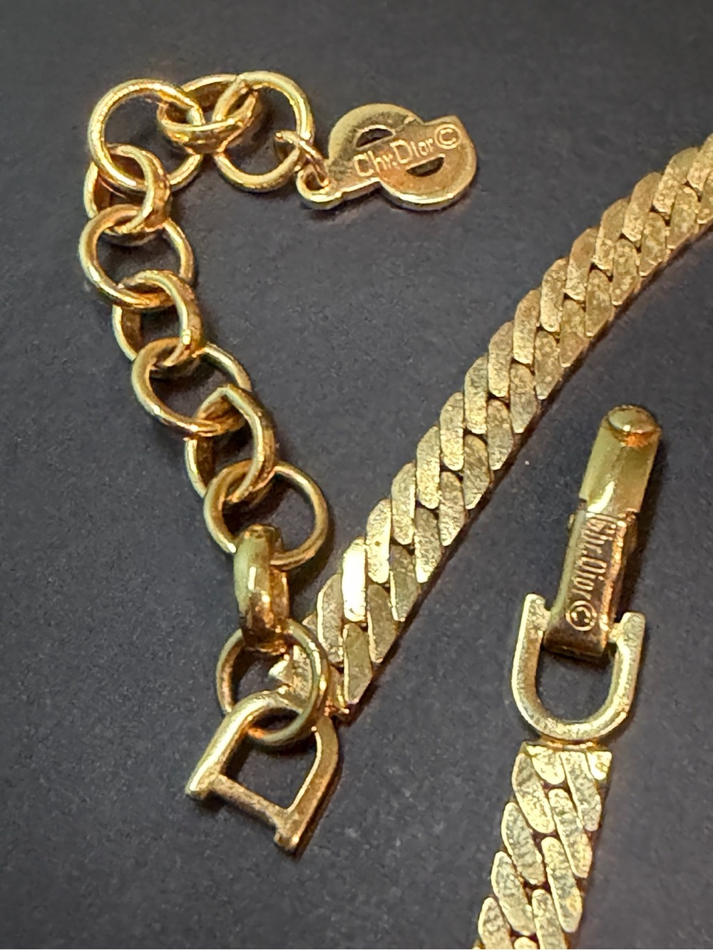 Dior Gold-Tone Necklace with Central Pearl and Crystal Accents - Picture 4 of 4